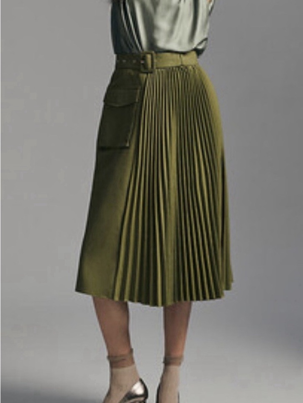 Anthropologie Olive Pleated Midi Skirt with Belted Waist